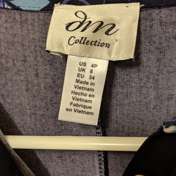 Dress- DM Collection - Picture 2 of 5